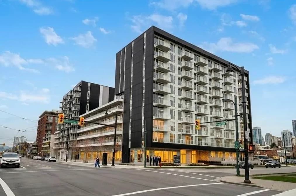 261 5189 EARLES STREET, Vancouver, BC — Residential for Sale - Main Photo