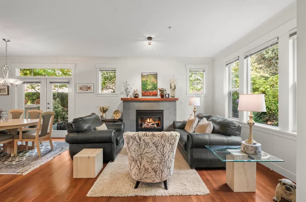 261 E QUEENS ROAD, North Vancouver, BC — Residential for Sale - Photo 2