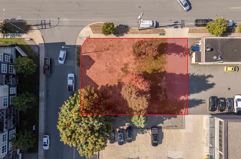 2612 E BOURQUIN CRESCENT, Abbotsford, BC — Land for Sale - Main Photo