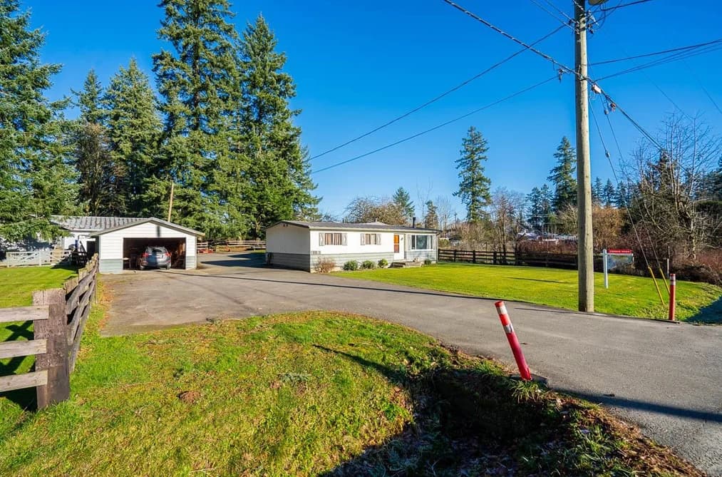 26267 64 AVENUE, Langley, BC — Residential for Sale - Photo 2