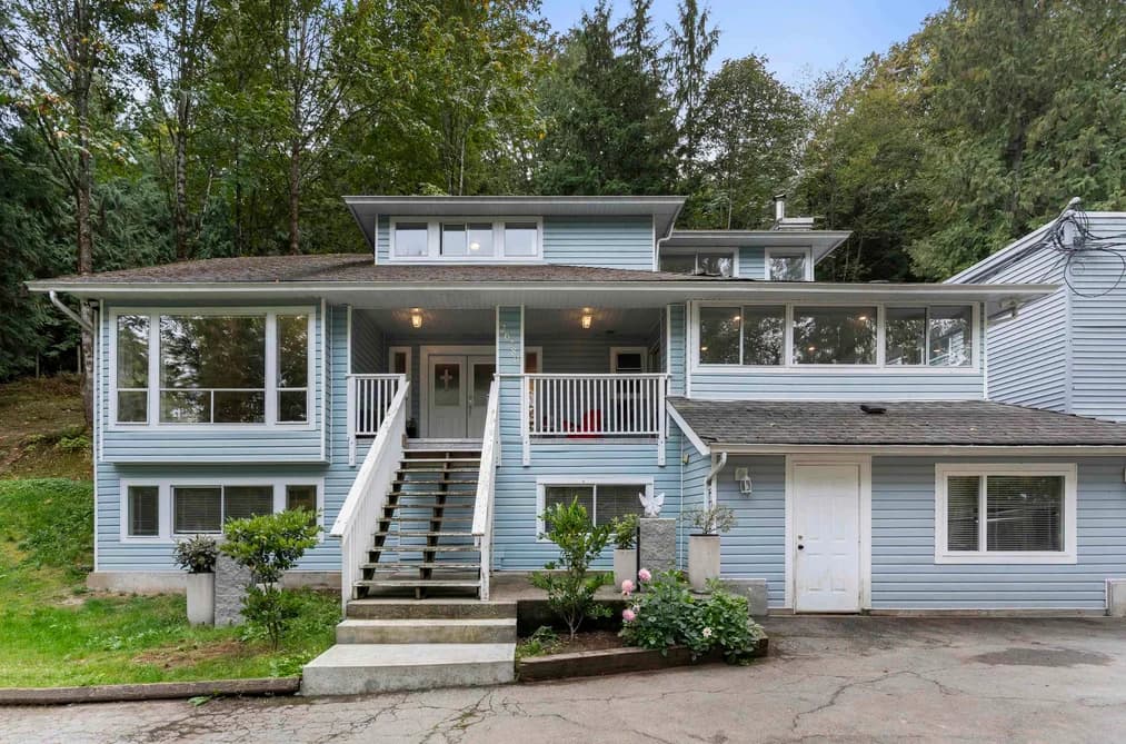 26280 GRANT AVENUE, Maple Ridge, BC — Residential for Sale - Main Photo