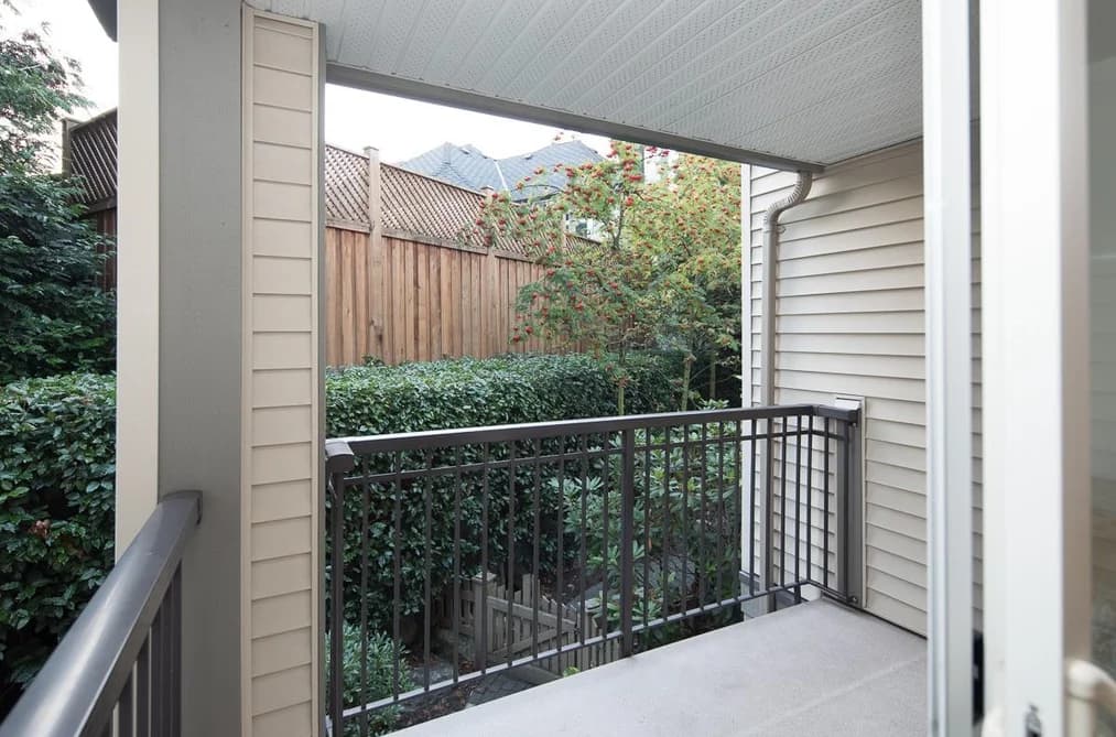 263 1100 E 29TH STREET, North Vancouver, BC — Residential for Sale - Photo 2