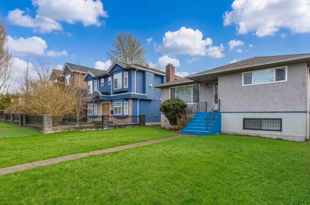 2630 E 1ST AVENUE, Vancouver, BC — Residential for Sale - Photo 2
