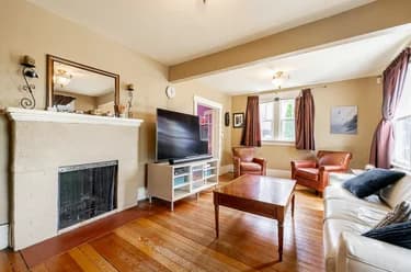 House for sale at 264 W Queens Road North Vancouver British Columbia - MLS: R3139118