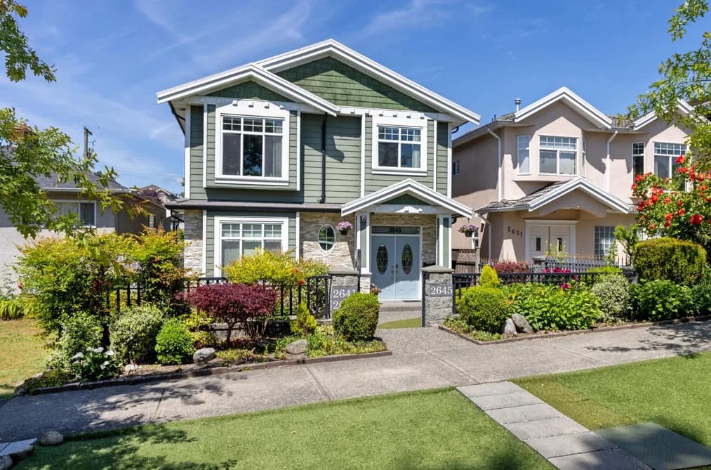 2643 E 8TH AVENUE, Vancouver, BC — Residential for Sale - Main Photo