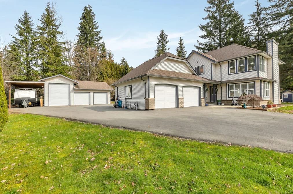 26497 126 AVENUE, Maple Ridge, BC — Residential for Sale - Photo 2