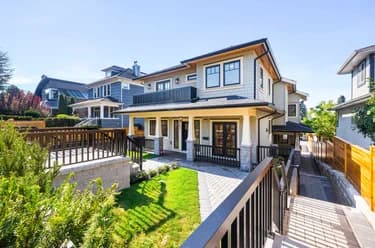 Half Duplex for sale at 265 W 6th Street North Vancouver British Columbia - MLS: R3143768
