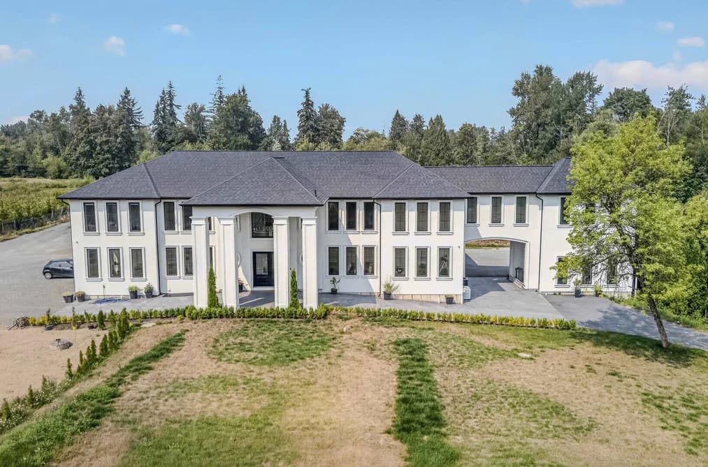 26607 64 AVENUE, Langley, BC — Residential for Sale - Photo 2