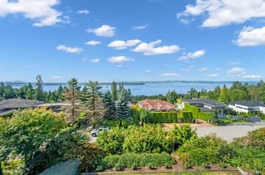 House for sale at 2662 Chelsea Place West Vancouver British Columbia - MLS: R3093779