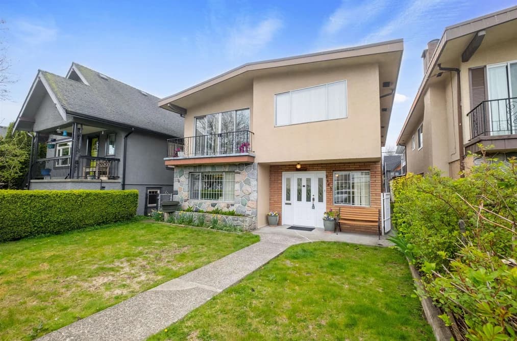 2663 DUNDAS STREET, Vancouver, BC — Residential for Sale - Photo 2