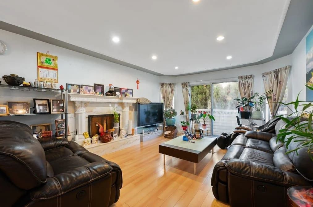 2663 E 41ST AVENUE, Vancouver, BC — Residential for Sale - Photo 2