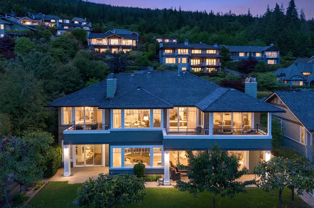 2673 FOLKESTONE WAY, West Vancouver, BC — Residential for Sale - Photo 2