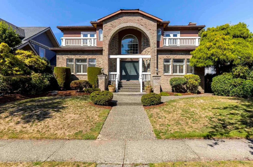 2677 W 34TH AVENUE, Vancouver, BC — Residential for Sale - Photo 2