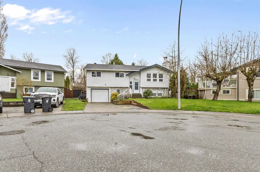 26824 ALDER DRIVE, Langley, BC — Residential for Sale - Photo 2