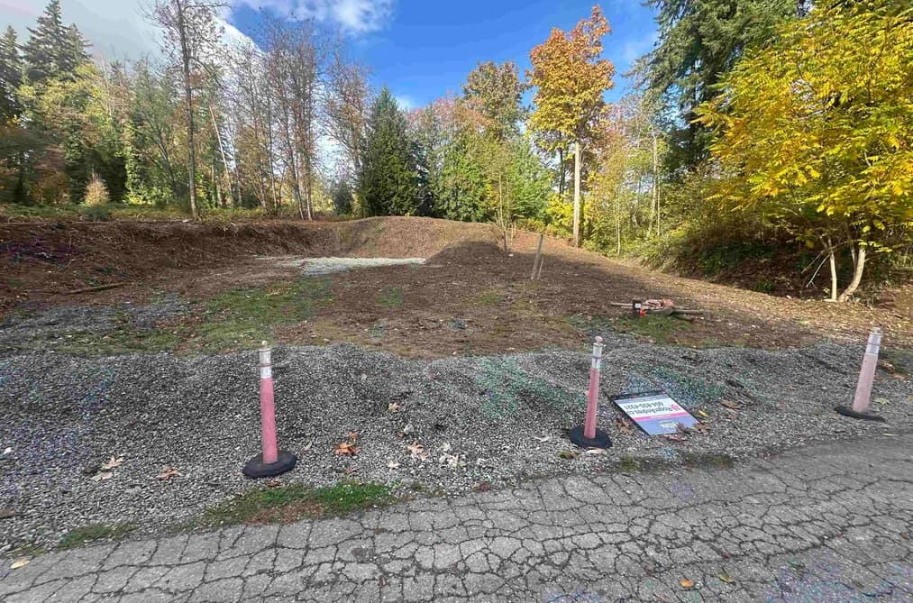 26861 OLIVER AVENUE, Maple Ridge, BC — Land for Sale - Main Photo