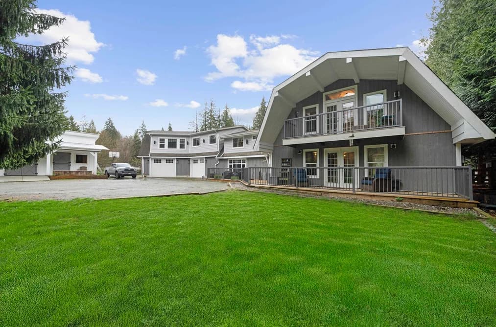 26996 FERGUSON AVENUE, Maple Ridge, BC — Residential for Sale - Main Photo