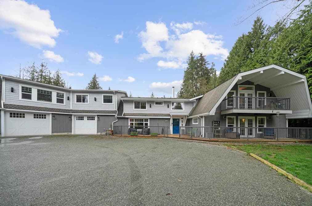 26996 FERGUSON AVENUE, Maple Ridge, BC — Residential for Sale - Photo 2