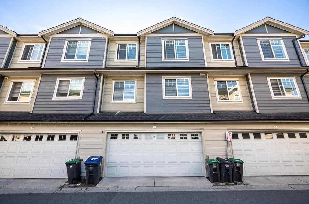 27 13898 64 AVENUE, Surrey, BC — Residential for Sale - Main Photo