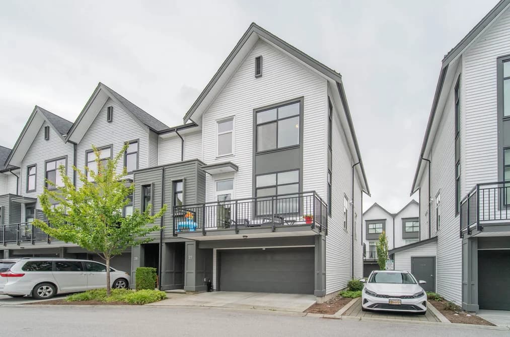 27 17555 57A AVENUE, Surrey, BC — Residential for Sale - Photo 2