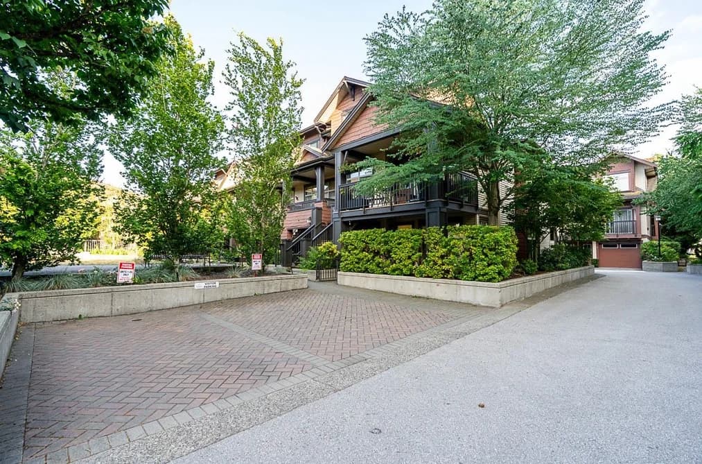 27 19478 65 AVENUE, Surrey, BC — Residential for Sale - Photo 2