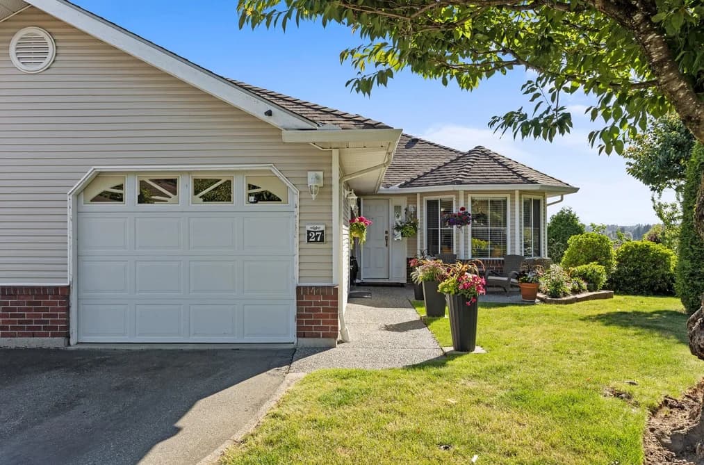27 1973 WINFIELD DRIVE, Abbotsford, BC — Residential for Sale - Main Photo