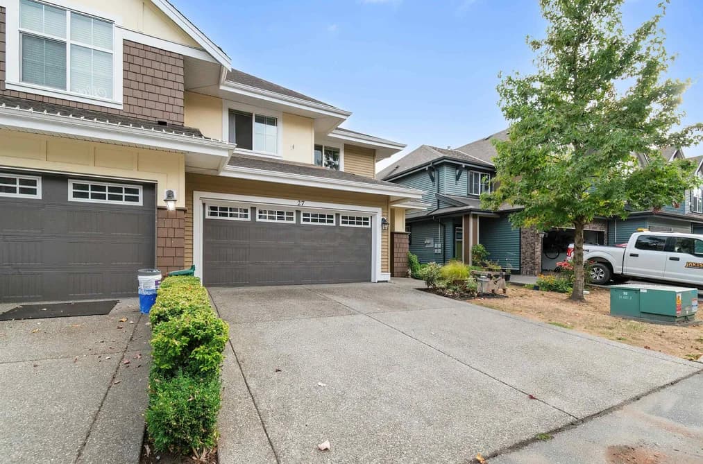 27 5469 CHINOOK STREET, Chilliwack, BC — Residential for Sale - Photo 2