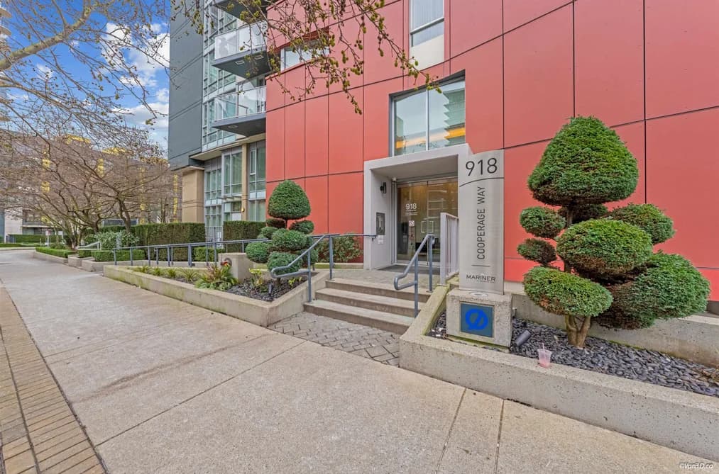 2705 918 COOPERAGE WAY, Vancouver, BC — Residential for Sale - Photo 2