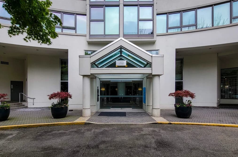 2706 1323 HOMER STREET, Vancouver, BC — Residential for Sale - Photo 2