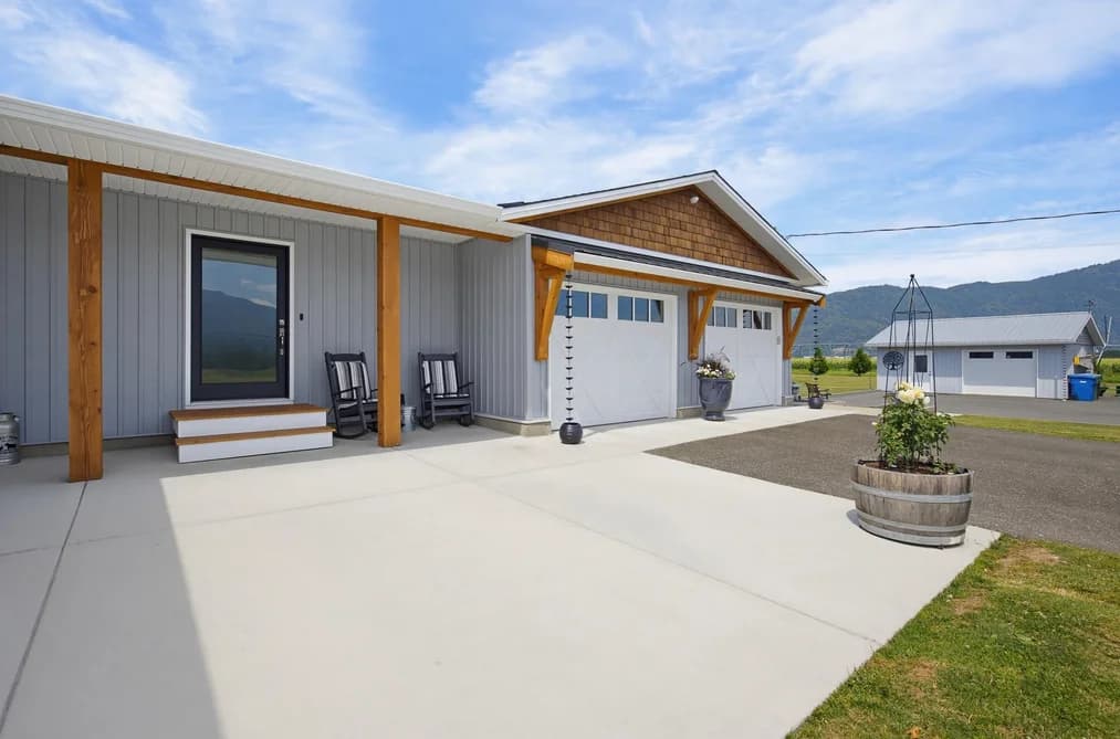 2707 MARION ROAD, Abbotsford, BC — Residential for Sale - Photo 2