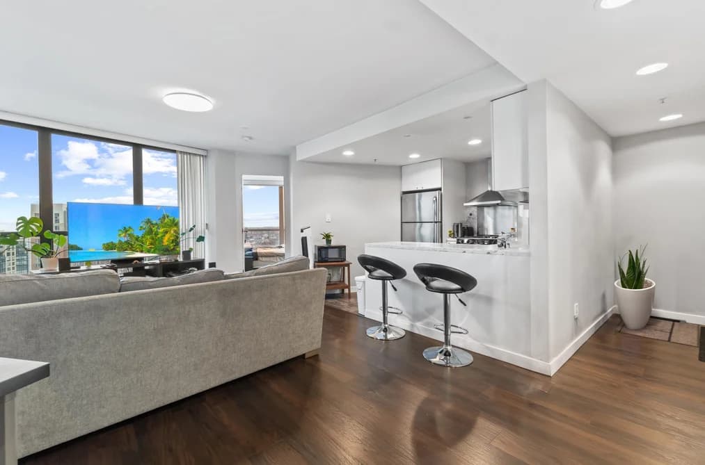 2709 501 PACIFIC STREET, Vancouver, BC — Residential for Sale - Photo 2