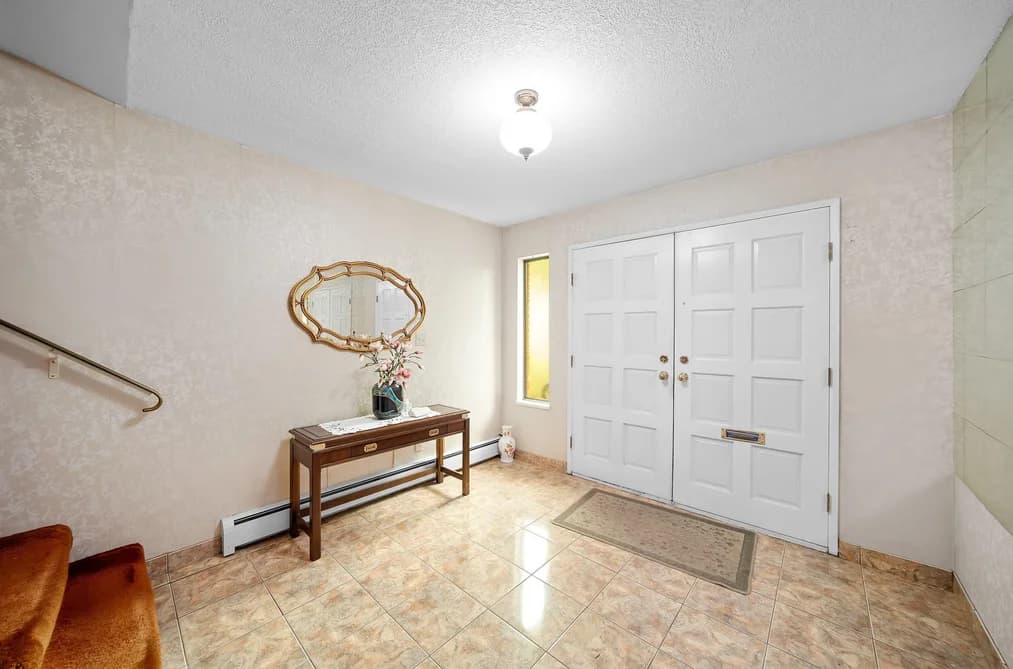 271 E 38TH AVENUE, Vancouver, BC — Residential for Sale - Photo 2