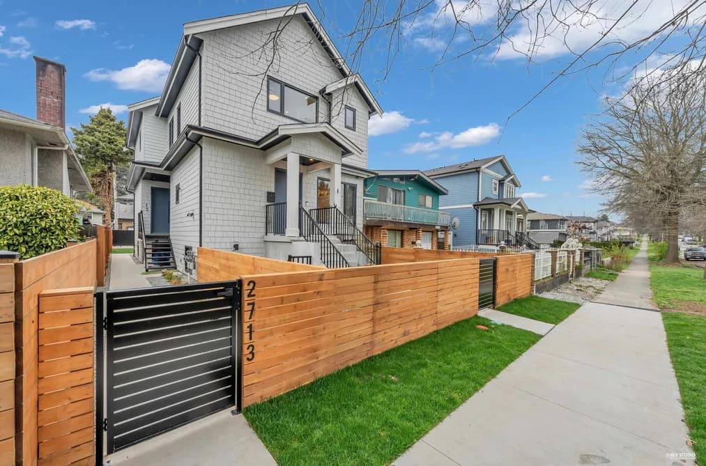 2713 CHEYENNE AVENUE, Vancouver, BC — Residential for Sale - Photo 2