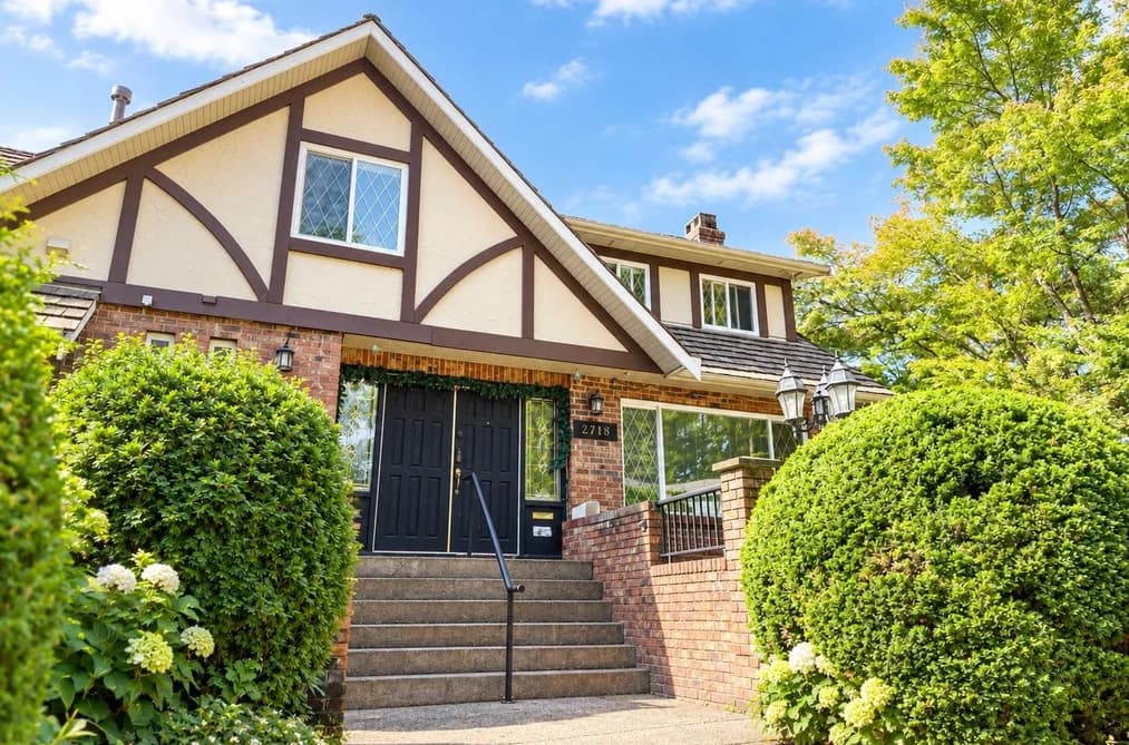 2718 BYRON PLACE, North Vancouver, BC — Residential for Sale - Main Photo