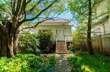 House for sale at 2720 W 24th Avenue Vancouver British Columbia - MLS: R3121526
