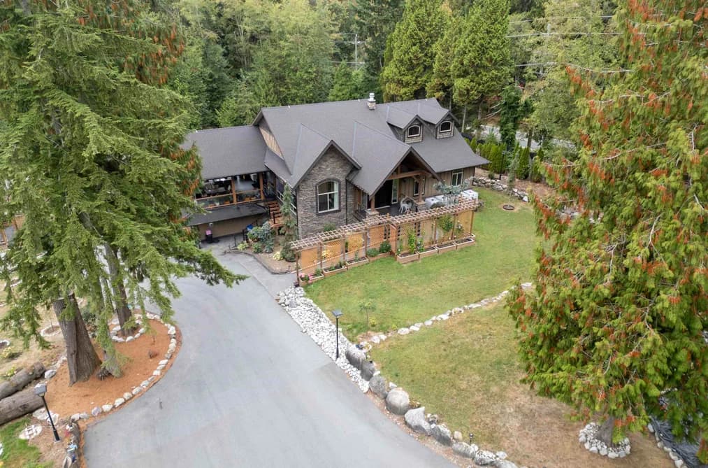 27242 DEWDNEY TRUNK ROAD, Maple Ridge, BC — Residential for Sale - Main Photo
