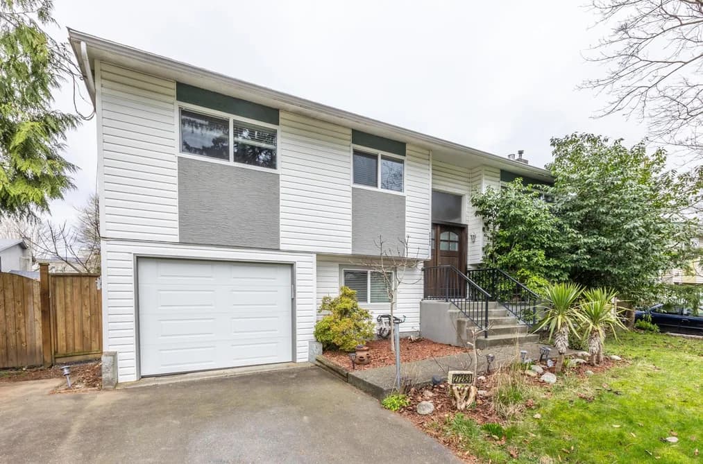 27283 29 AVENUE, Langley, BC — Residential for Sale - Main Photo