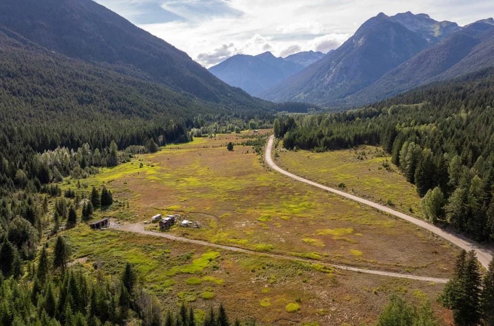 2730 BLACKWATER ROAD, D'Arcy BC V0N 1L0, D'Arcy, BC — Residential for Sale - Main Photo