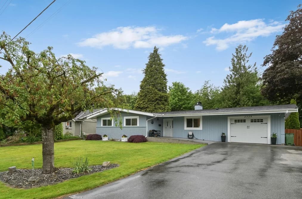2739 SHEFFIELD WAY, Abbotsford, BC — Residential for Sale - Photo 2