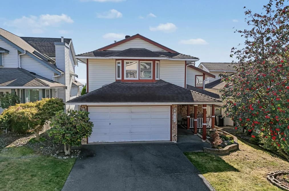 2740 WESTLAKE DRIVE, Coquitlam, BC — Residential for Sale - Main Photo