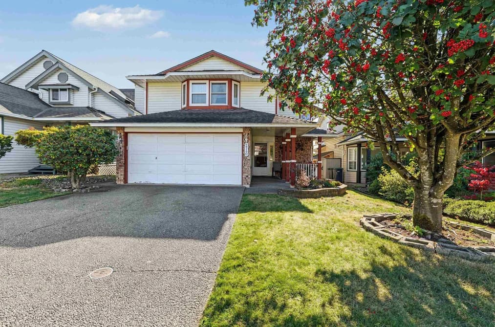 2740 WESTLAKE DRIVE, Coquitlam, BC — Residential for Sale - Photo 2