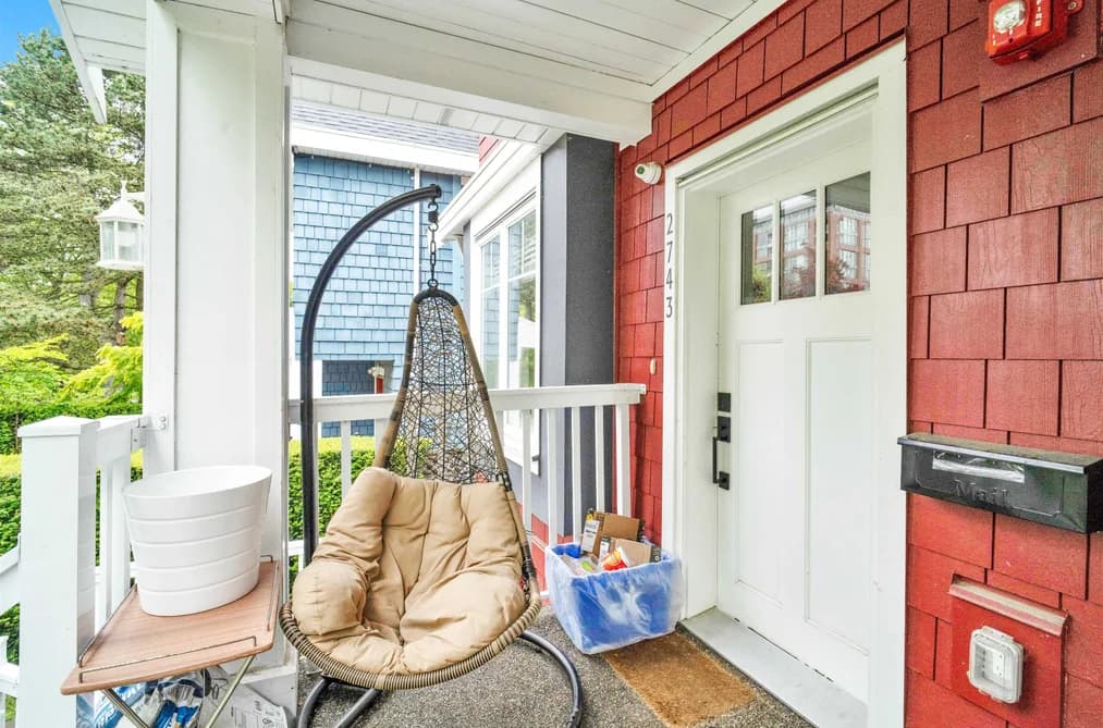 2743 DUKE STREET, Vancouver, BC — Residential for Sale - Photo 2