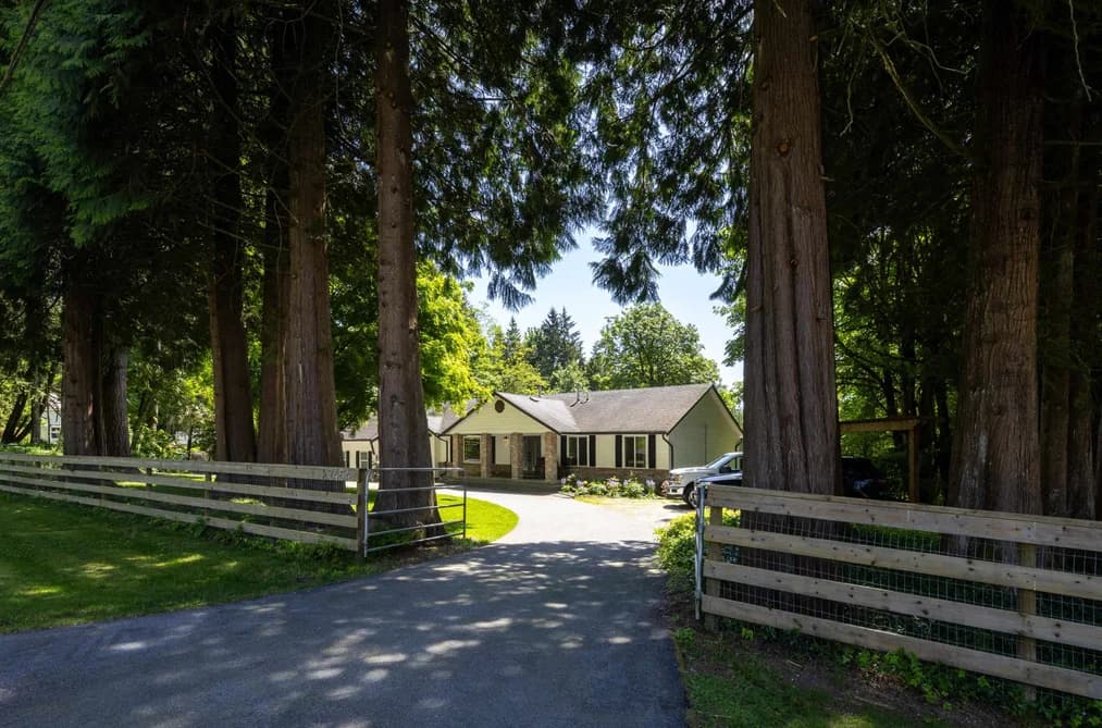 27454 110 AVENUE, Maple Ridge, BC — Residential for Sale - Photo 2