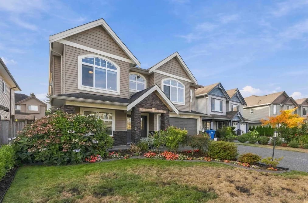 2753 CARRIAGE COURT, Abbotsford, BC — Residential for Sale - Photo 2