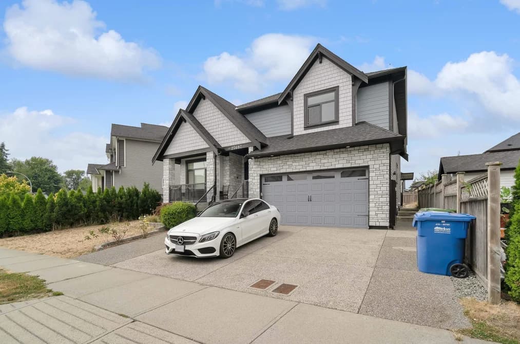 27687 RAILCAR CRESCENT, Abbotsford, BC — Residential for Sale - Main Photo