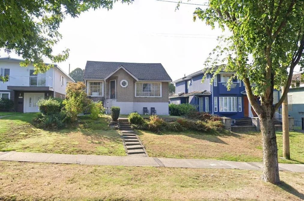 2772 E 5TH AVENUE, Vancouver, BC — Residential for Sale - Main Photo