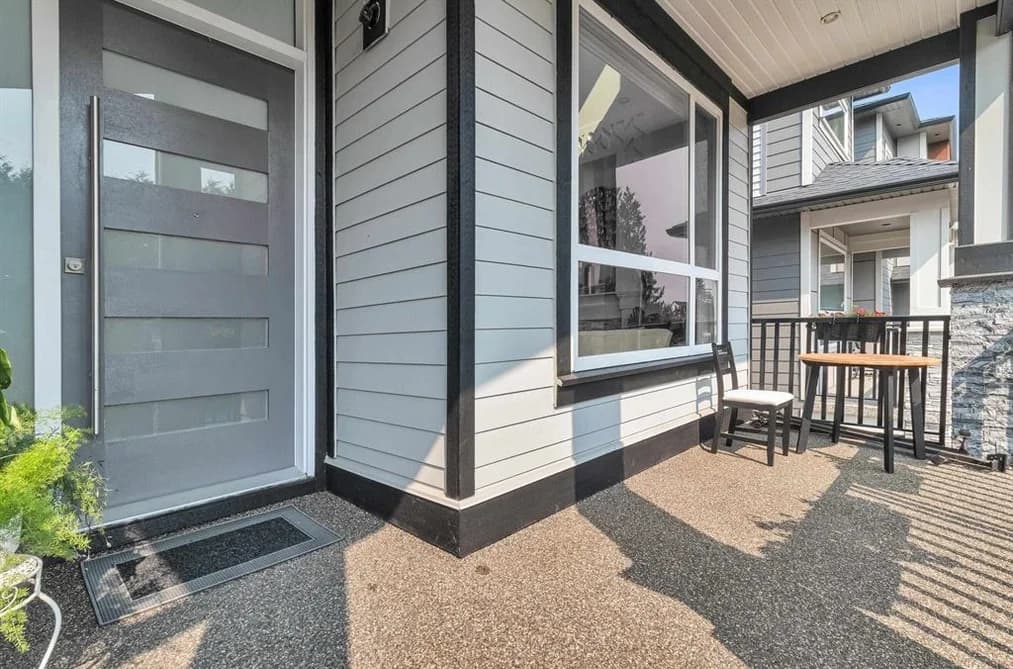 27977 STAGECOACH AVENUE, Abbotsford, BC — Residential for Sale - Photo 2