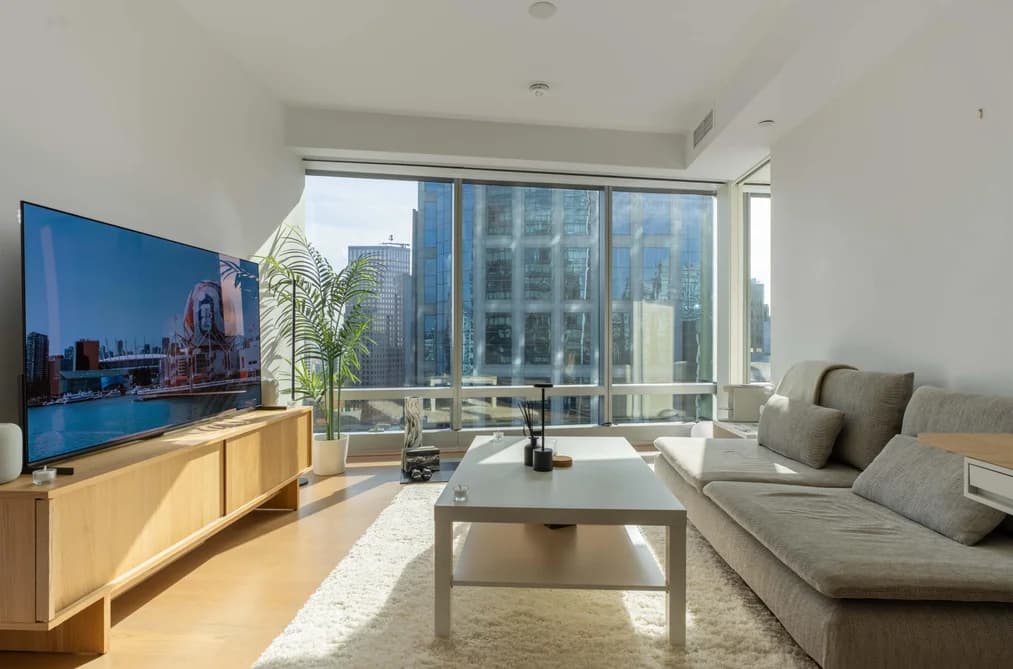 27xx 1151 GEORGIA W STREET, Vancouver BC V6E 0B3 - Photo 1