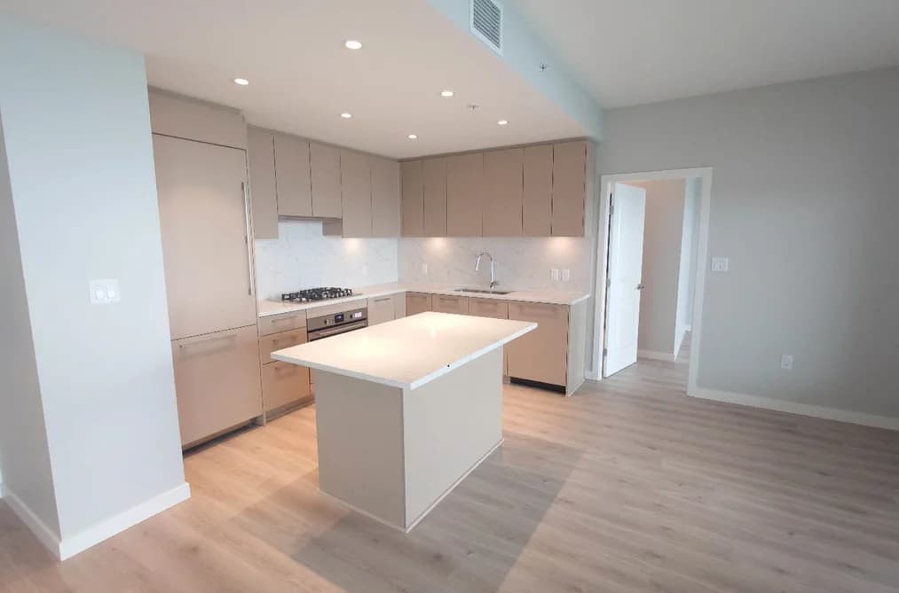 27xx 5938 OLIVE AVENUE, Burnaby BC V5H 0M6 - Photo 1