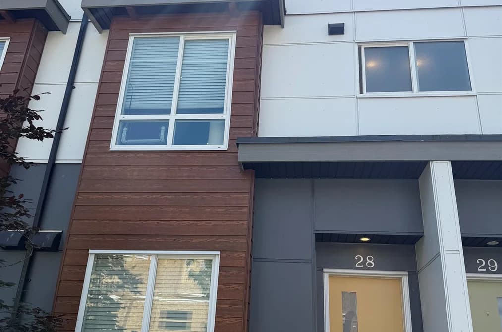 28 20155 84TH AVENUE, Langley, BC — Residential for Sale - Photo 2