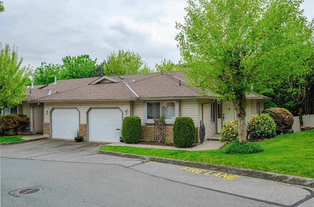 28 2023 WINFIELD DRIVE, Abbotsford, BC — Residential for Sale - Main Photo